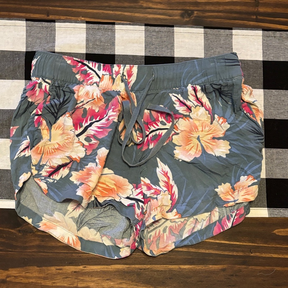 Roxy small Floral Women's Shorts